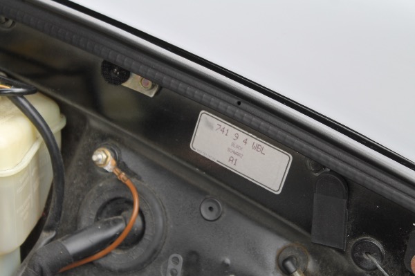 Used-1995-Porsche-911-Carrera-4-Carrera-4