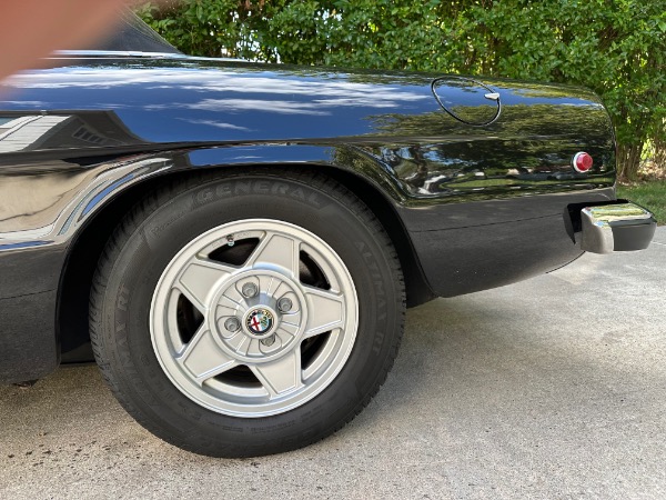 Used-1974-Alfa-Romeo-2000-Spider