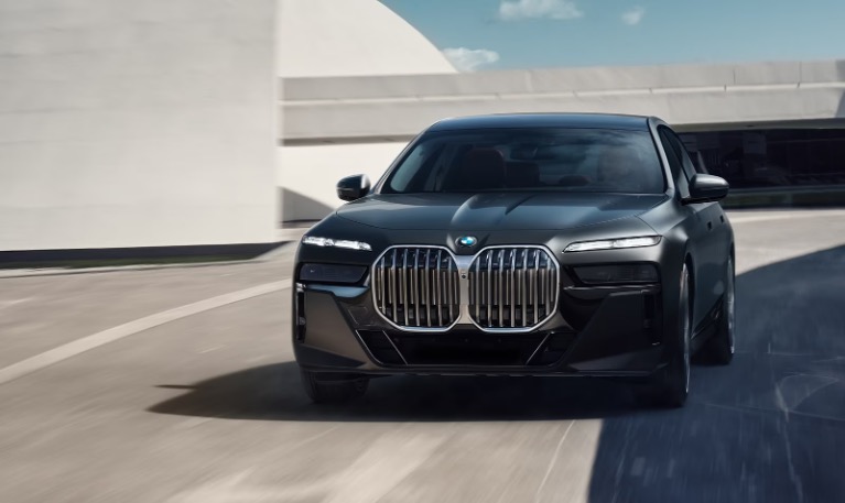 New-2024-BMW-7-Series