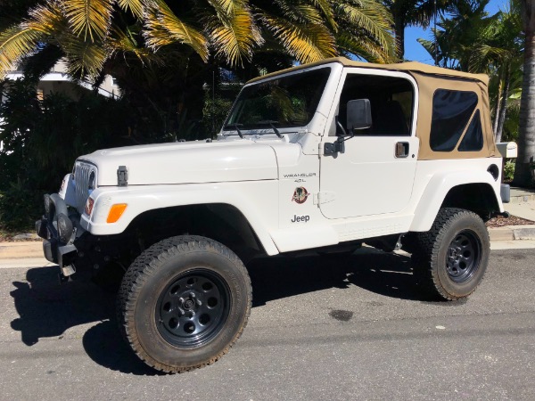 Used-2000-Jeep-Wrangler-Sahara