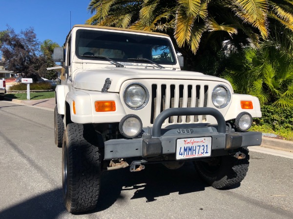 Used-2000-Jeep-Wrangler-Sahara