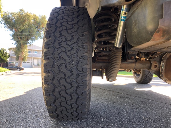 Used-2000-Jeep-Wrangler-Sahara