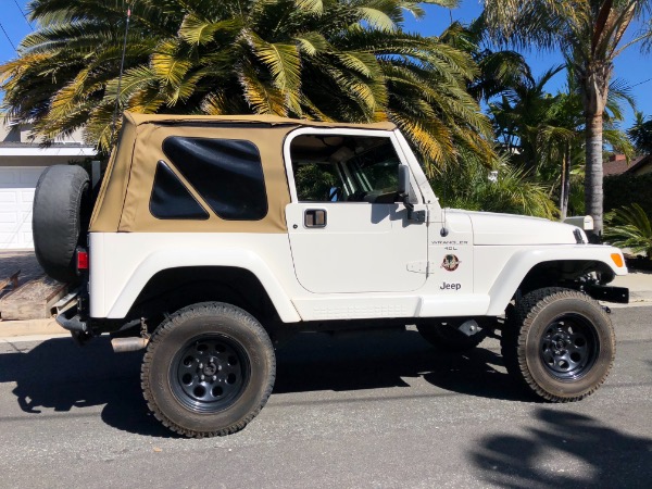 Used-2000-Jeep-Wrangler-Sahara