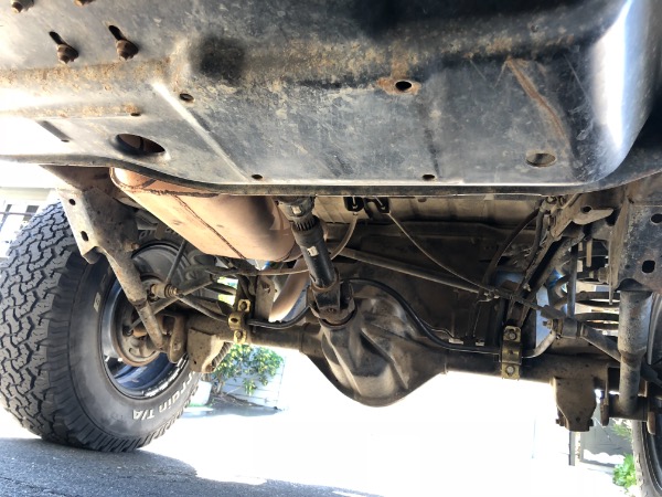Used-2000-Jeep-Wrangler-Sahara