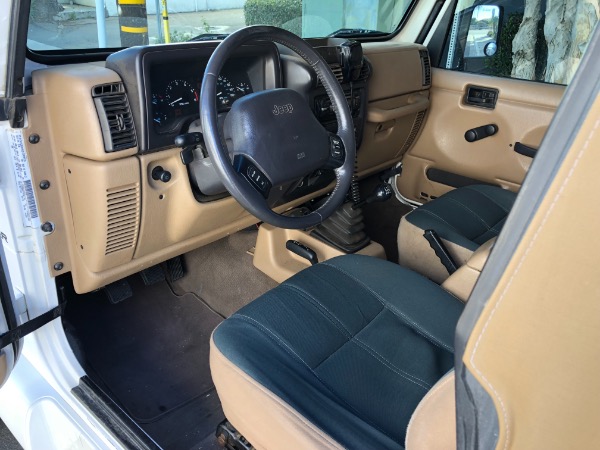 Used-2000-Jeep-Wrangler-Sahara