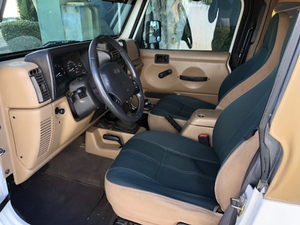 Used-2000-Jeep-Wrangler-Sahara
