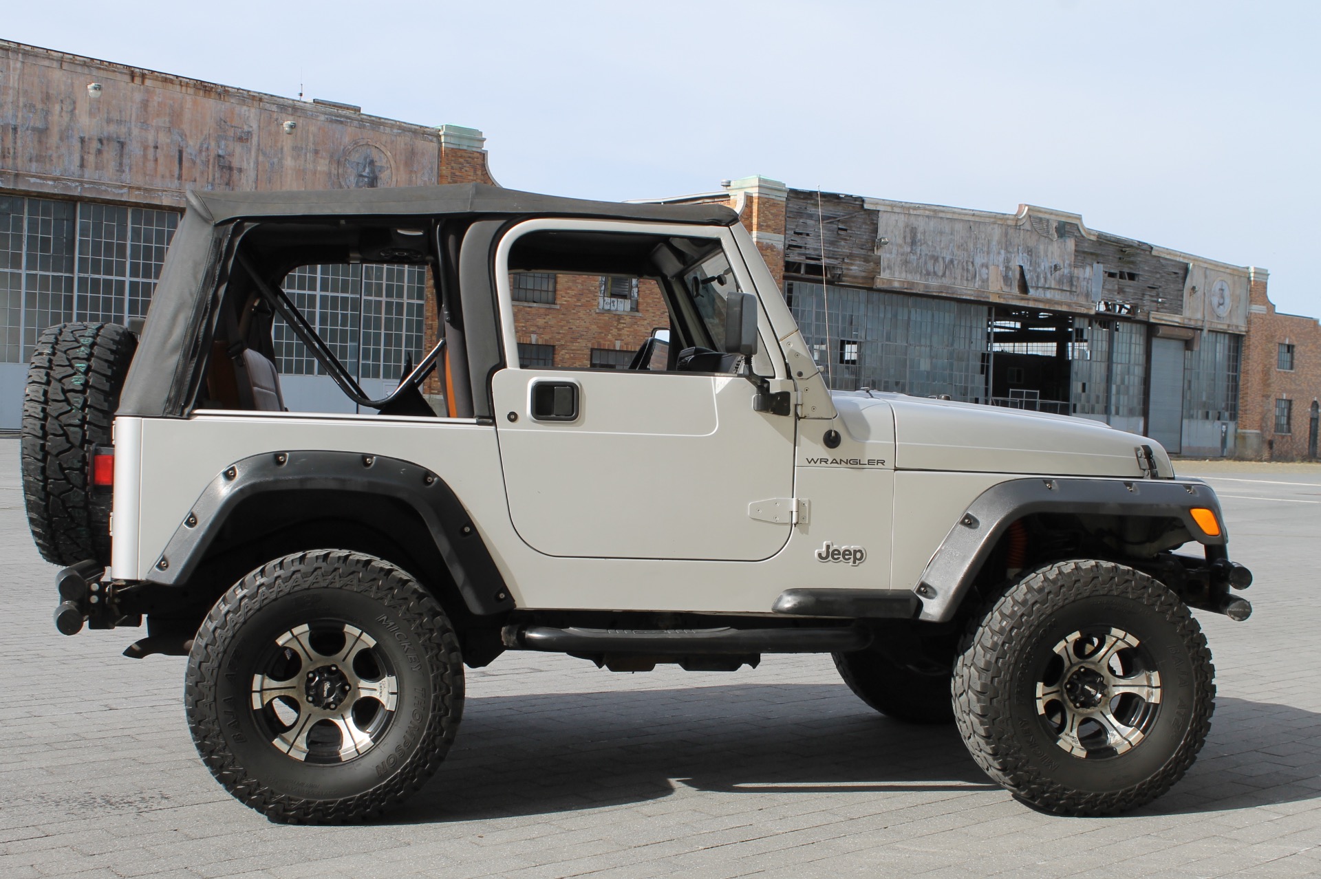 Used 2002 Jeep Wrangler Apex Apex edition For Sale ($10,900) | Legend Leasing Stock #3581 Used 2002 Jeep Wrangler Apex Apex edition For Sale ($10,900) | Legend Leasing Stock #3581