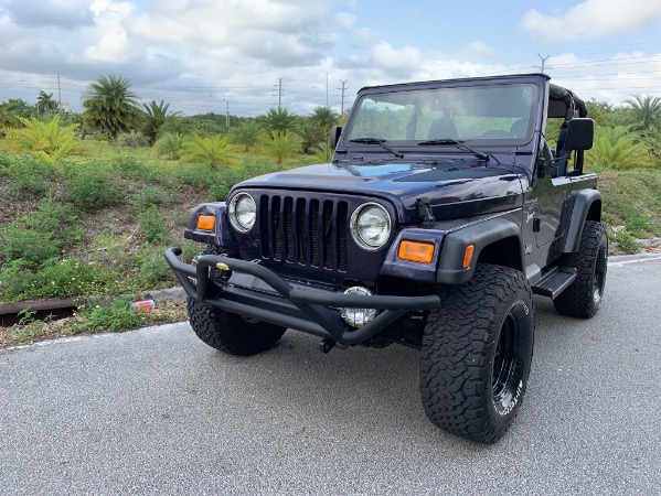 Used-1998-Jeep-Wrangler-Sport-Sport