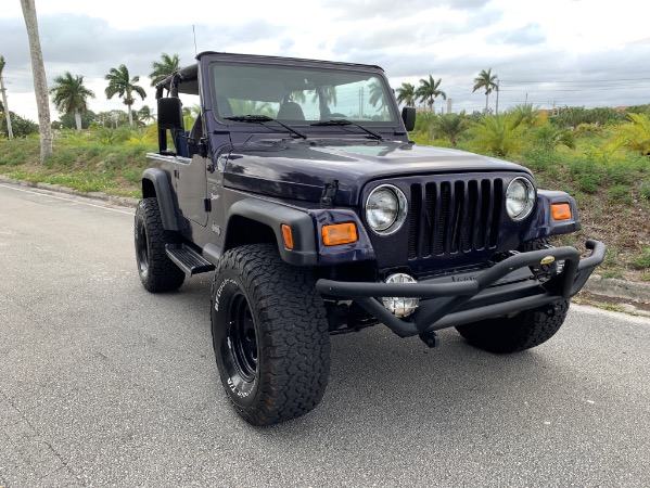 Used-1998-Jeep-Wrangler-Sport-Sport