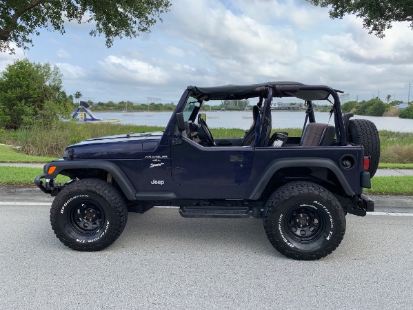 Used-1998-Jeep-Wrangler-Sport-Sport