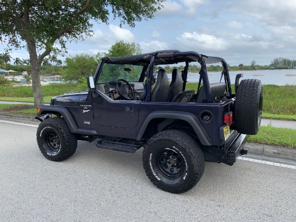 Used-1998-Jeep-Wrangler-Sport-Sport