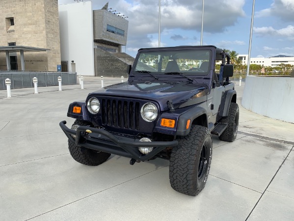 Used-1998-Jeep-Wrangler-Sport-Sport