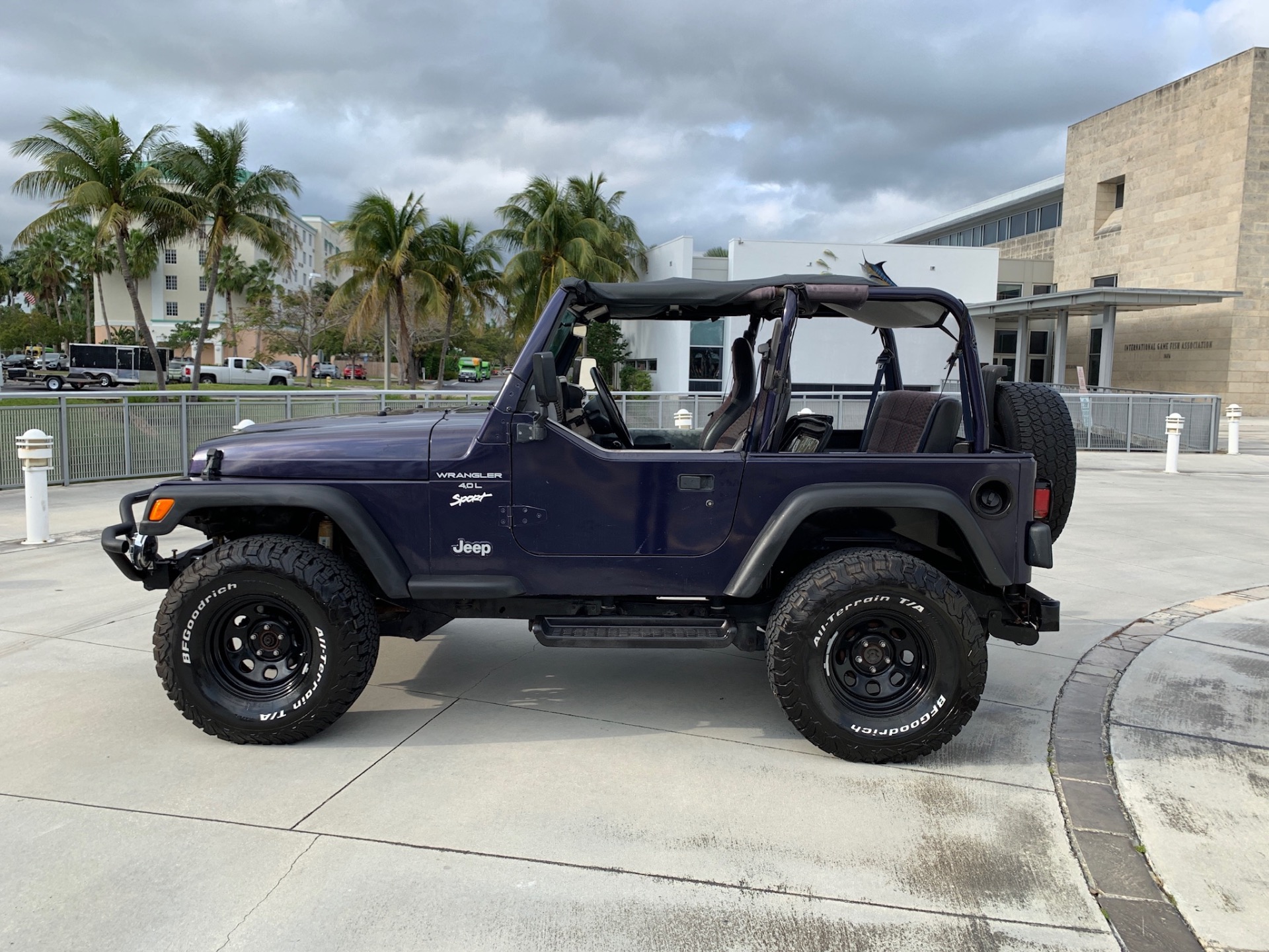 Used 1998 Jeep Wrangler Sport Sport For Sale ($9,900) | Legend Leasing  Stock #6007