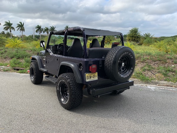 Used-1998-Jeep-Wrangler-Sport-Sport