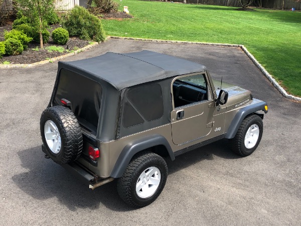 Used-2004-Jeep-Wrangler-Rubicon-Rubicon