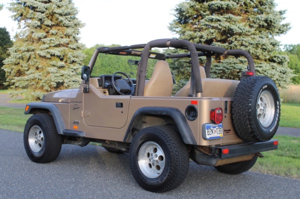 Used-1999-Jeep-Wrangler-Sport-Sport