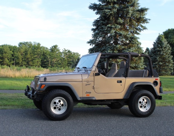 Used-1999-Jeep-Wrangler-Sport-Sport