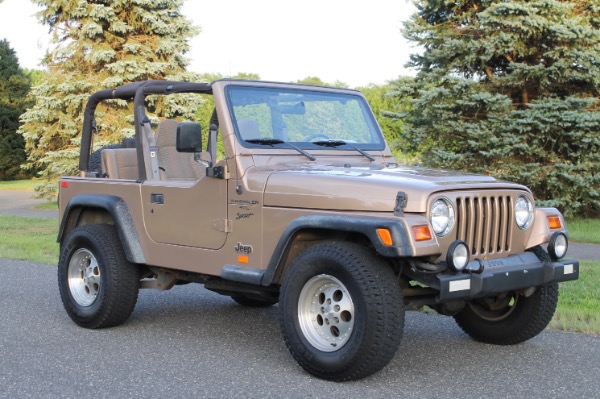 Used-1999-Jeep-Wrangler-Sport-Sport