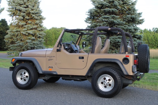 Used-1999-Jeep-Wrangler-Sport-Sport