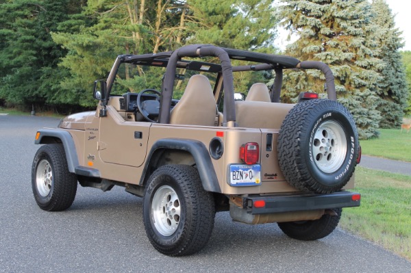 Used-1999-Jeep-Wrangler-Sport-Sport