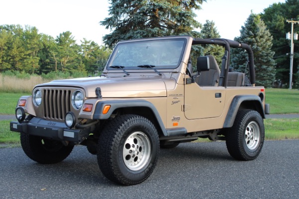 Used-1999-Jeep-Wrangler-Sport-Sport