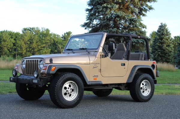 Used-1999-Jeep-Wrangler-Sport-Sport