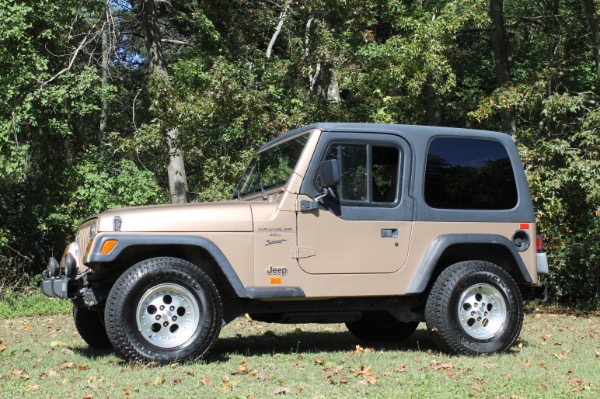 Used-1999-Jeep-Wrangler-Sport-Sport