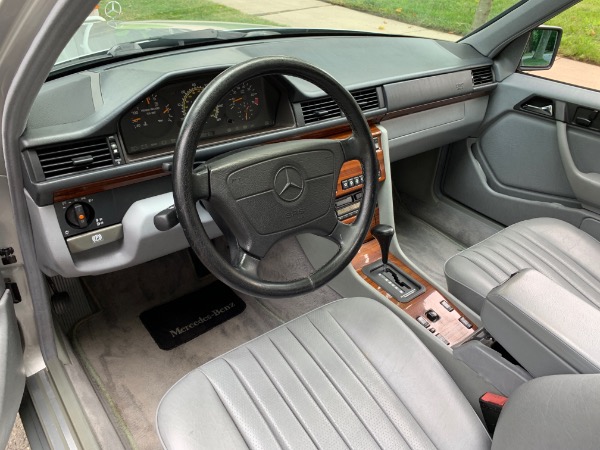 Used-1995-Mercedes-Benz-E-Class-E-320