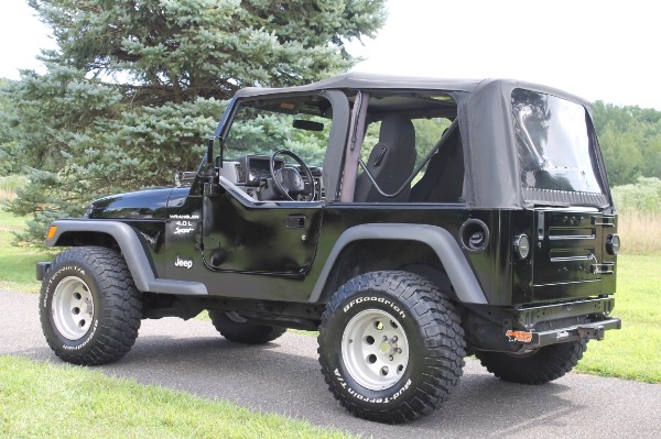 Used-1997-Jeep-Wrangler-Sport