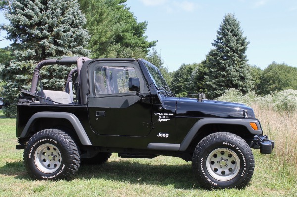 Used-1997-Jeep-Wrangler-Sport