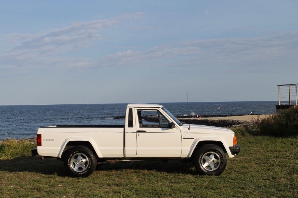 Used-1991-Jeep-Comanche-Pioneer