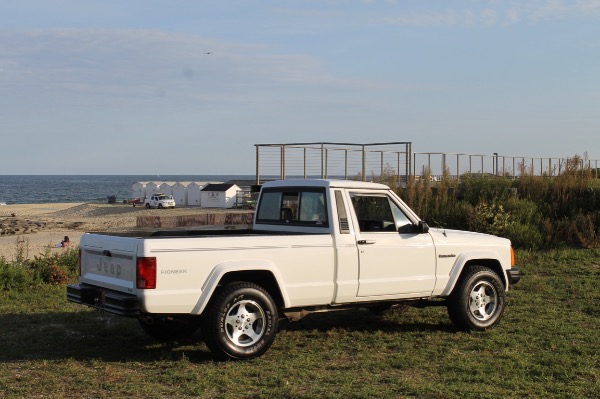 Used-1991-Jeep-Comanche-Pioneer