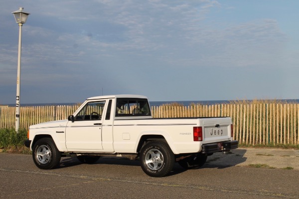 Used-1991-Jeep-Comanche-Pioneer