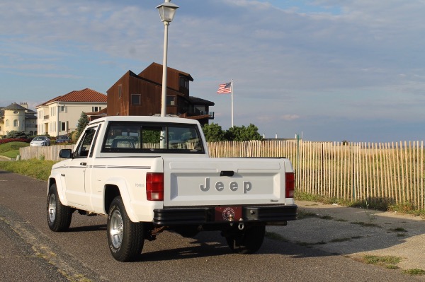 Used-1991-Jeep-Comanche-Pioneer