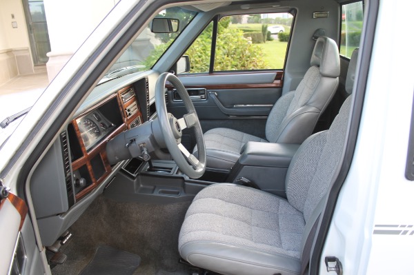 Used-1991-Jeep-Comanche-Pioneer