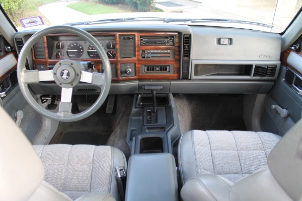 Used-1991-Jeep-Comanche-Pioneer