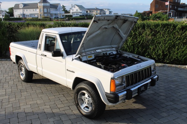 Used-1991-Jeep-Comanche-Pioneer