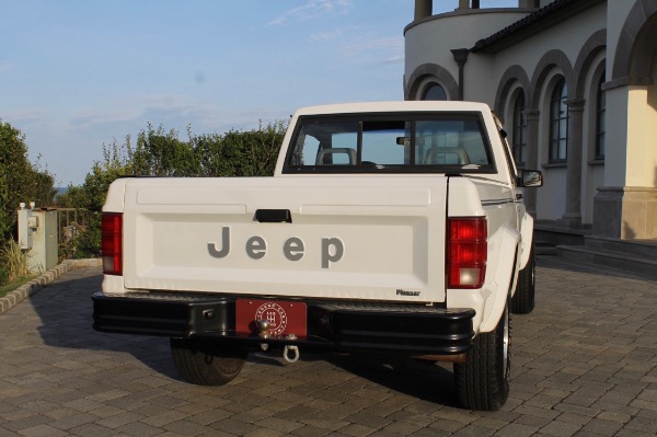 Used-1991-Jeep-Comanche-Pioneer