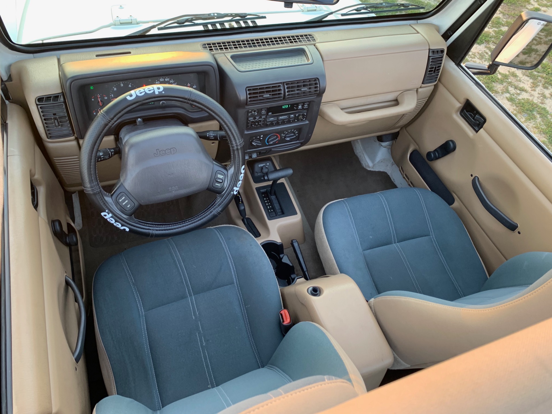 Used 2002 Jeep Wrangler Automatic Sahara For Sale ($6,900) | Legend Leasing Stock #886 Used 2002 Jeep Wrangler Automatic Sahara For Sale ($6,900) | Legend Leasing Stock #886