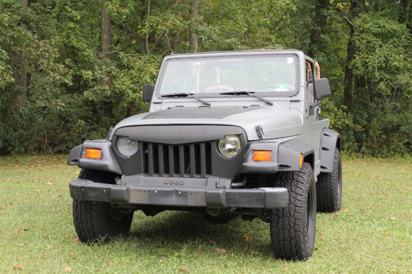 Used-1998-Jeep-Wrangler-Sahara