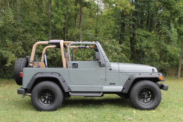 Used-1998-Jeep-Wrangler-Sahara