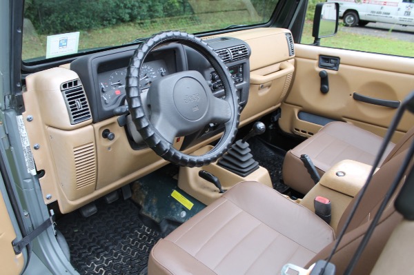 Used-1998-Jeep-Wrangler-Sahara