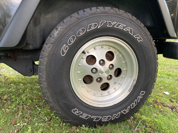 Used-1997-Jeep-Wrangler-Sport-Sport