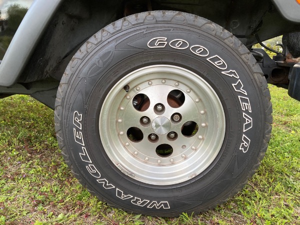 Used-1997-Jeep-Wrangler-Sport-Sport