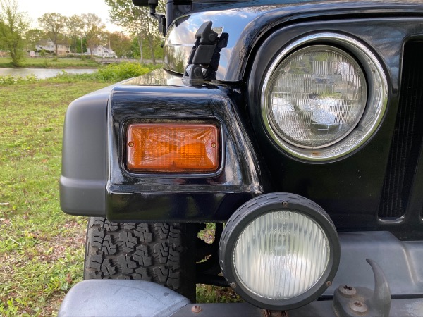 Used-1997-Jeep-Wrangler-Sport-Sport