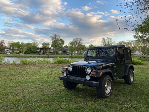 Used-1997-Jeep-Wrangler-Sport-Sport