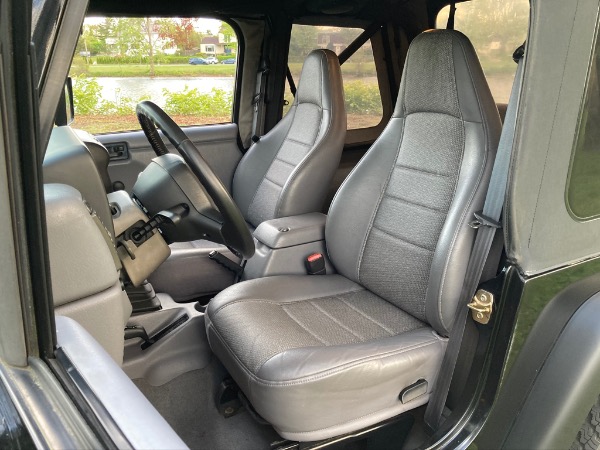 Used-1997-Jeep-Wrangler-Sport-Sport