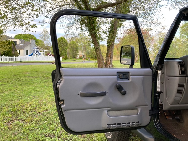 Used-1997-Jeep-Wrangler-Sport-Sport