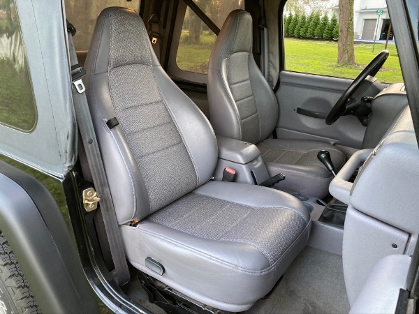 Used-1997-Jeep-Wrangler-Sport-Sport