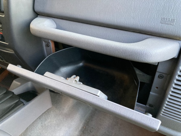 Used-1997-Jeep-Wrangler-Sport-Sport